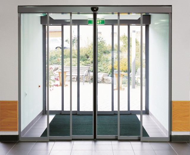 automatic-sliding-door-640x521